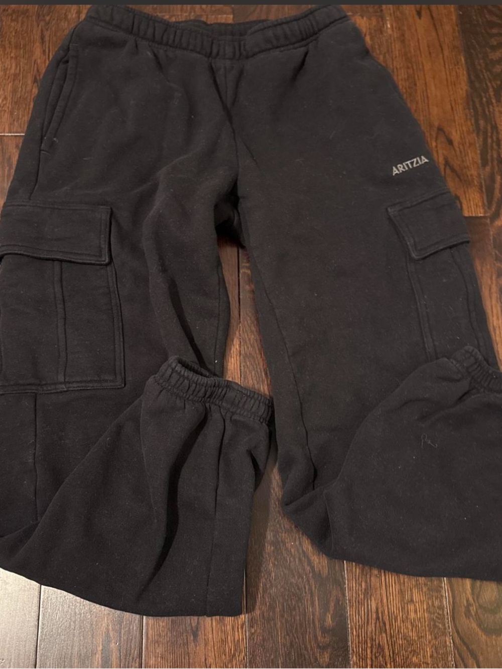 Aritzia Kids Black Cargo Joggers